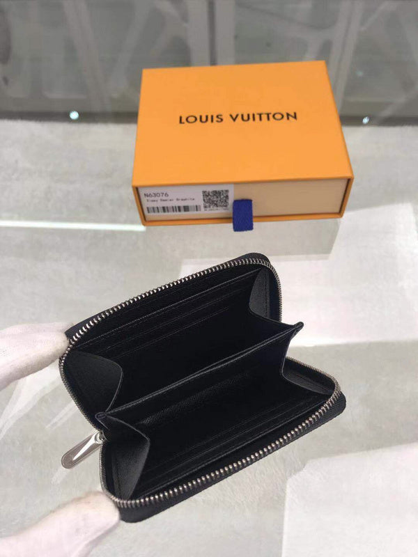Fan Fashion Lu-Vi bags - 9104