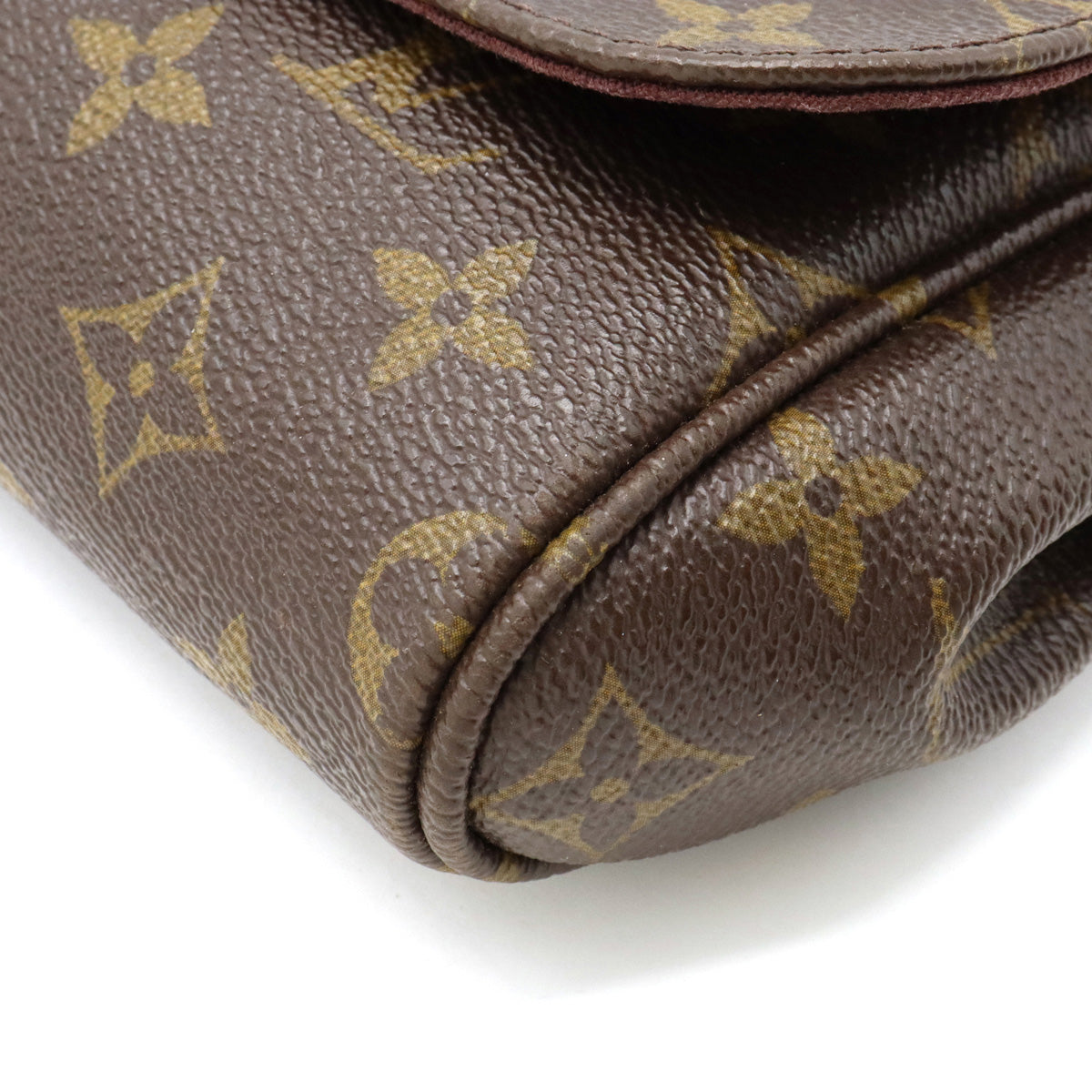Louis Vuitton Monogram Favorite MM Shoulder Bag Chain Bag
