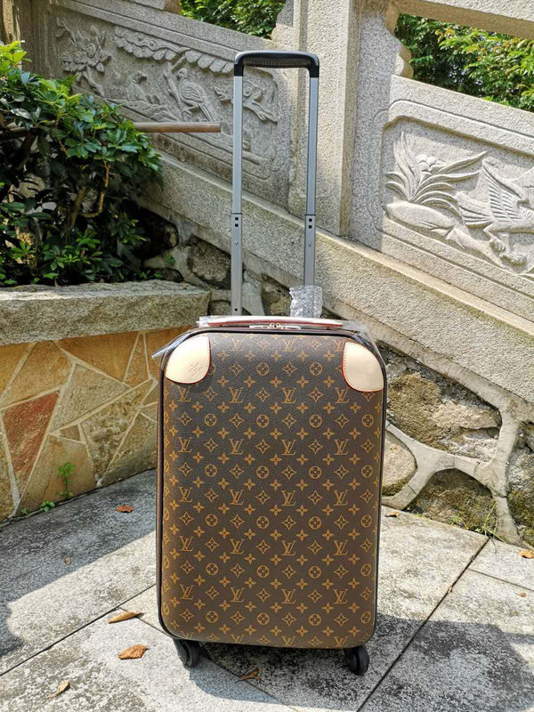Fan Fashion Lu-Vi bags - 11385