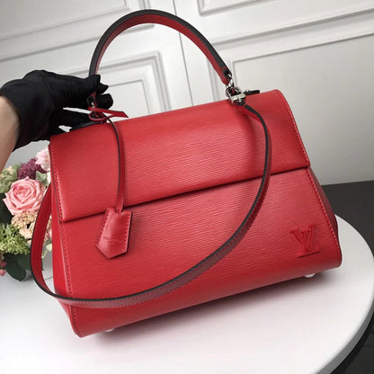 Fan Fashion Lu-Vi bags - 17096