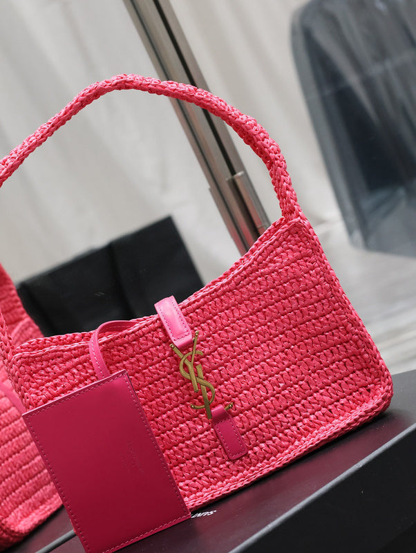 Amelia - YSL Bag - 1823