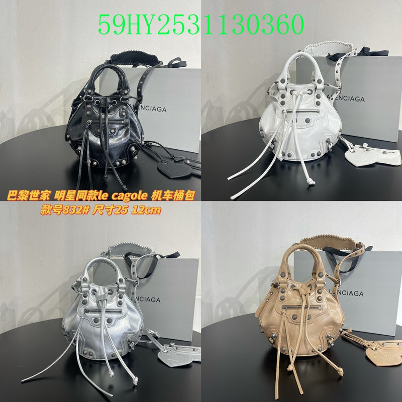 Amelia - BGA Bags - 1955