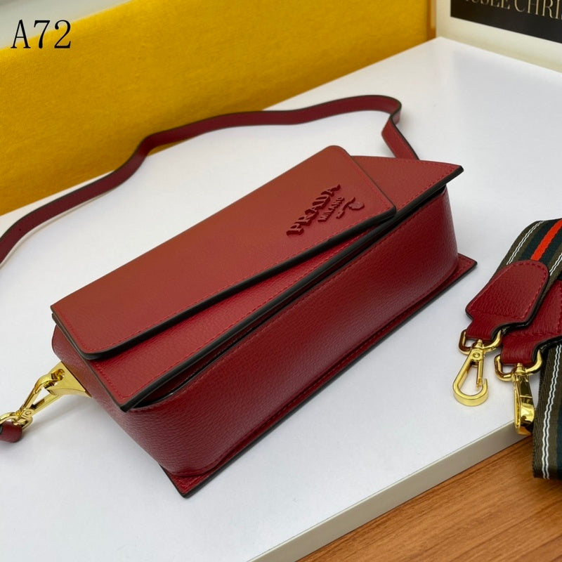 Barnes-Bags - Prada Bags - 890