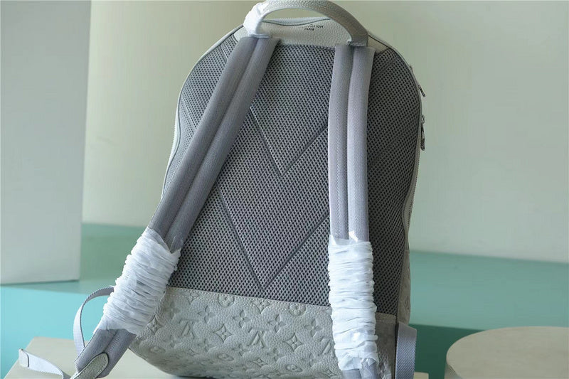 Fan Fashion Lu-Vi bags - 9604