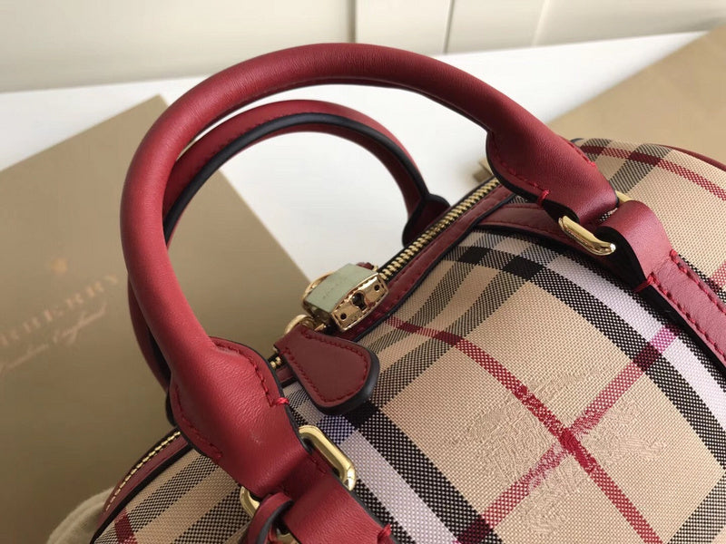Burberry Bags - Bagsattire   274