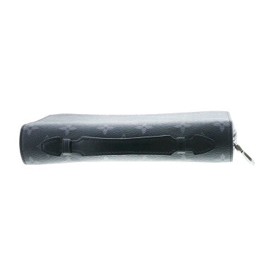 Louis Vuitton Monogram Eclipse  Zippy Long Wallet