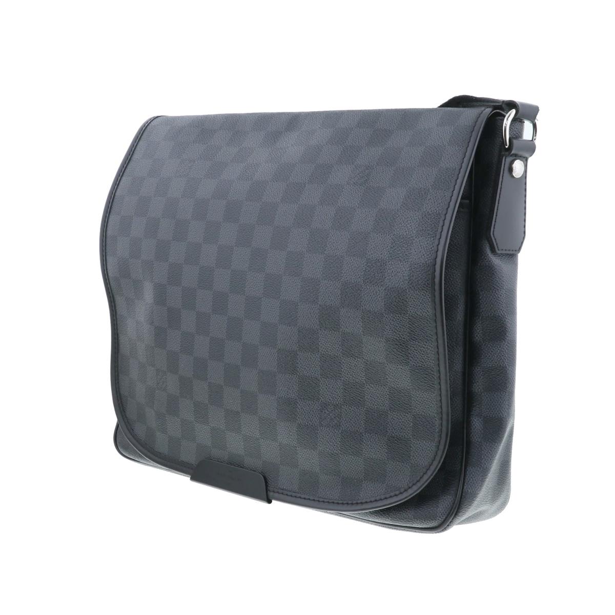 Louis Vuitton Daniel GM Damier Shoulder Bag