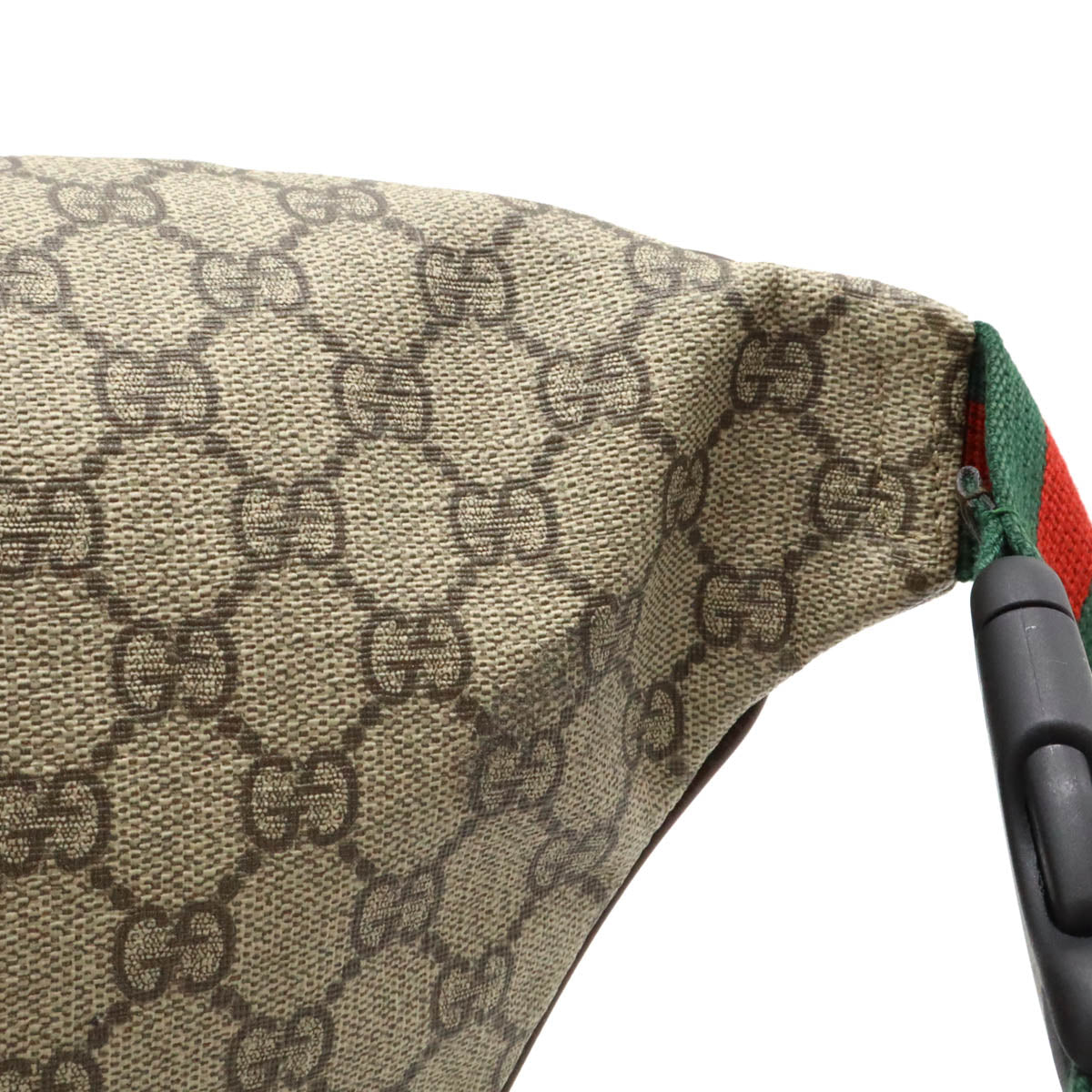Gucci GG Supreme Belt Bag