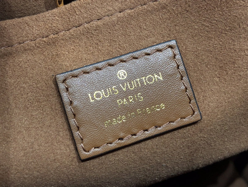 Fashion Lu-Vi bags - 2468
