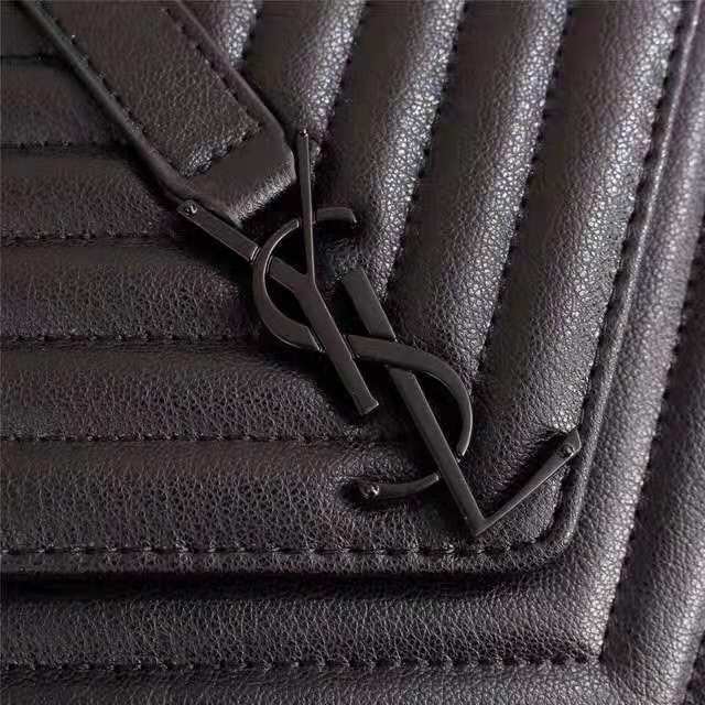 Amelia - YSL Bag - 2812