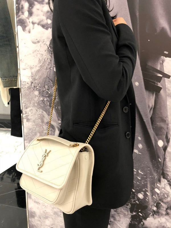 Amelia - YSL Bag - 2443