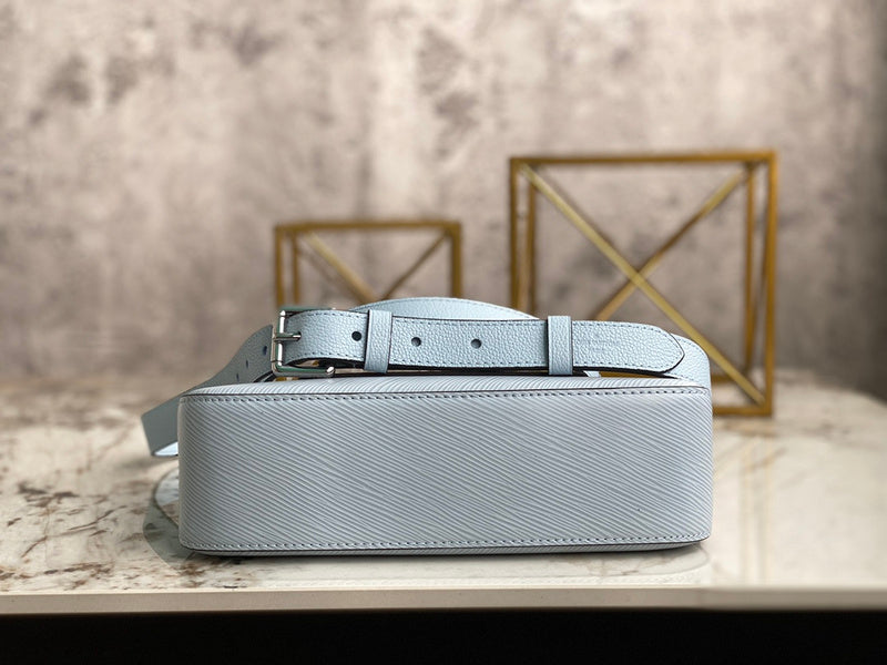 Fan Fashion Lu-Vi bags - 17285