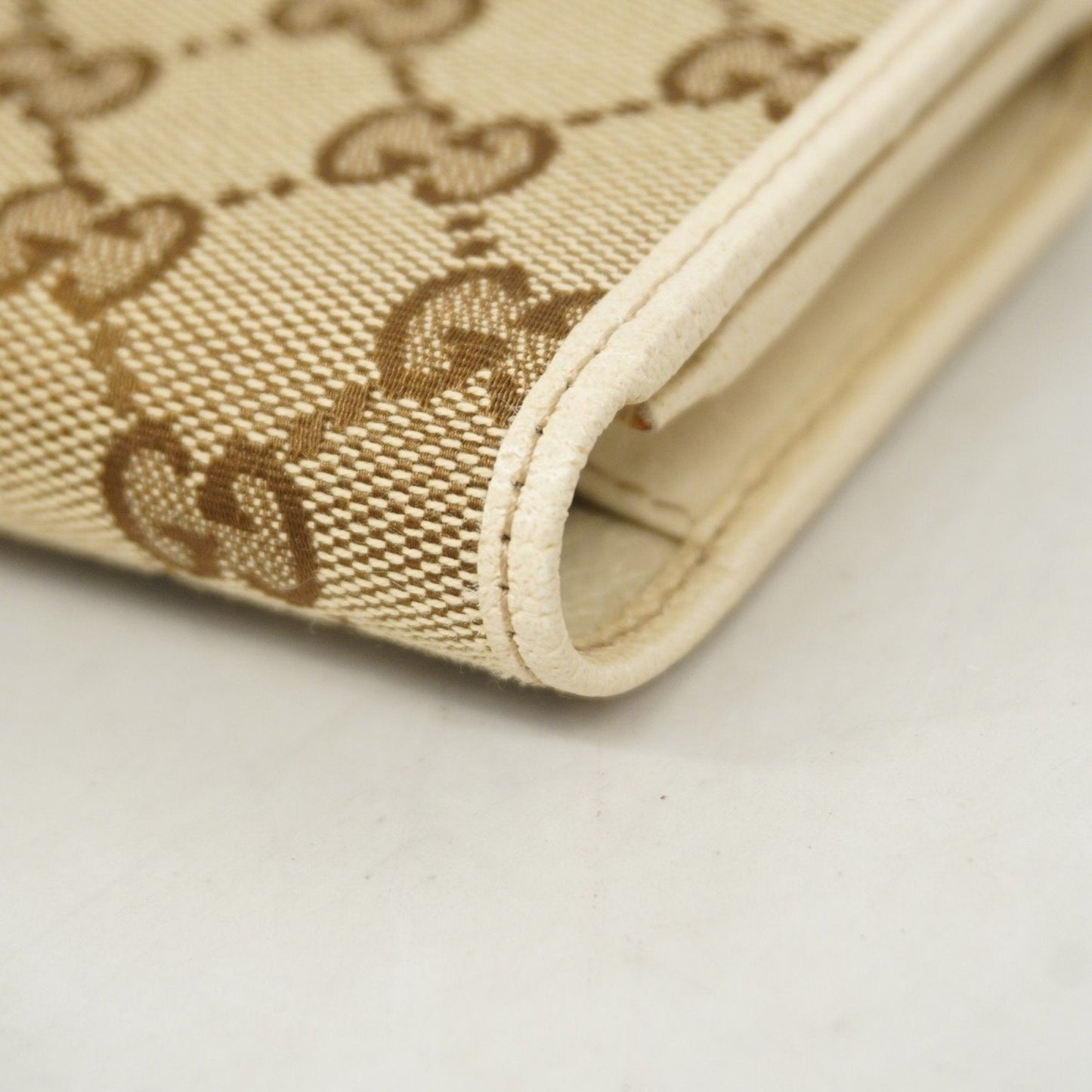 Gucci GG canvas