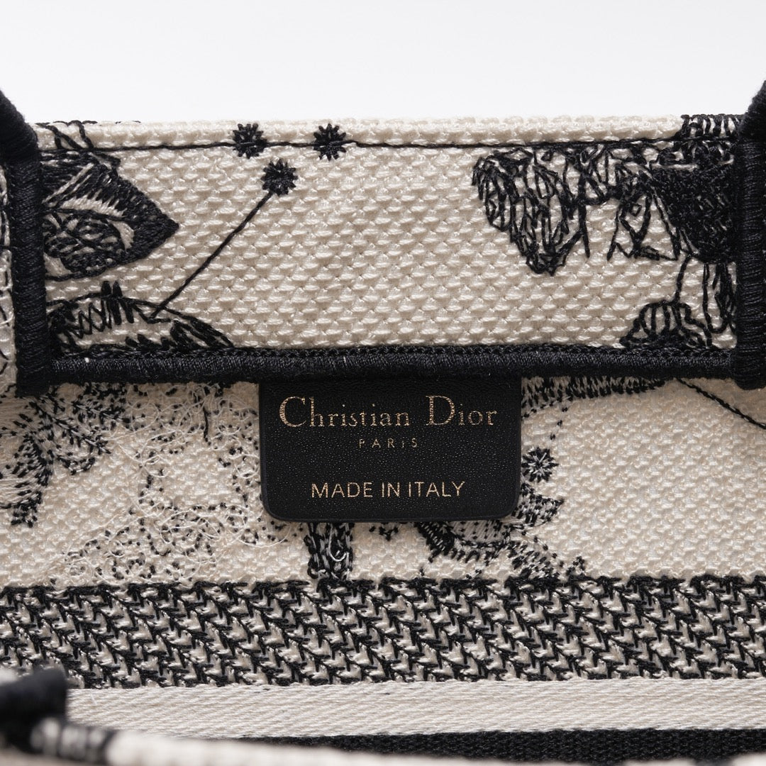 DIR1286 Book Tote CHRISTIAN D10R MINI 26.5 black