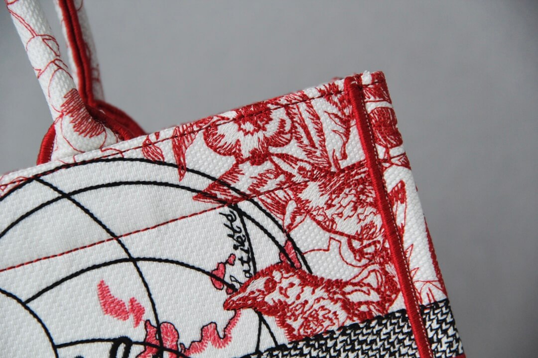 DIR1286 Book Tote BIG size 41.5cm Embroidery LOGO red Handbag