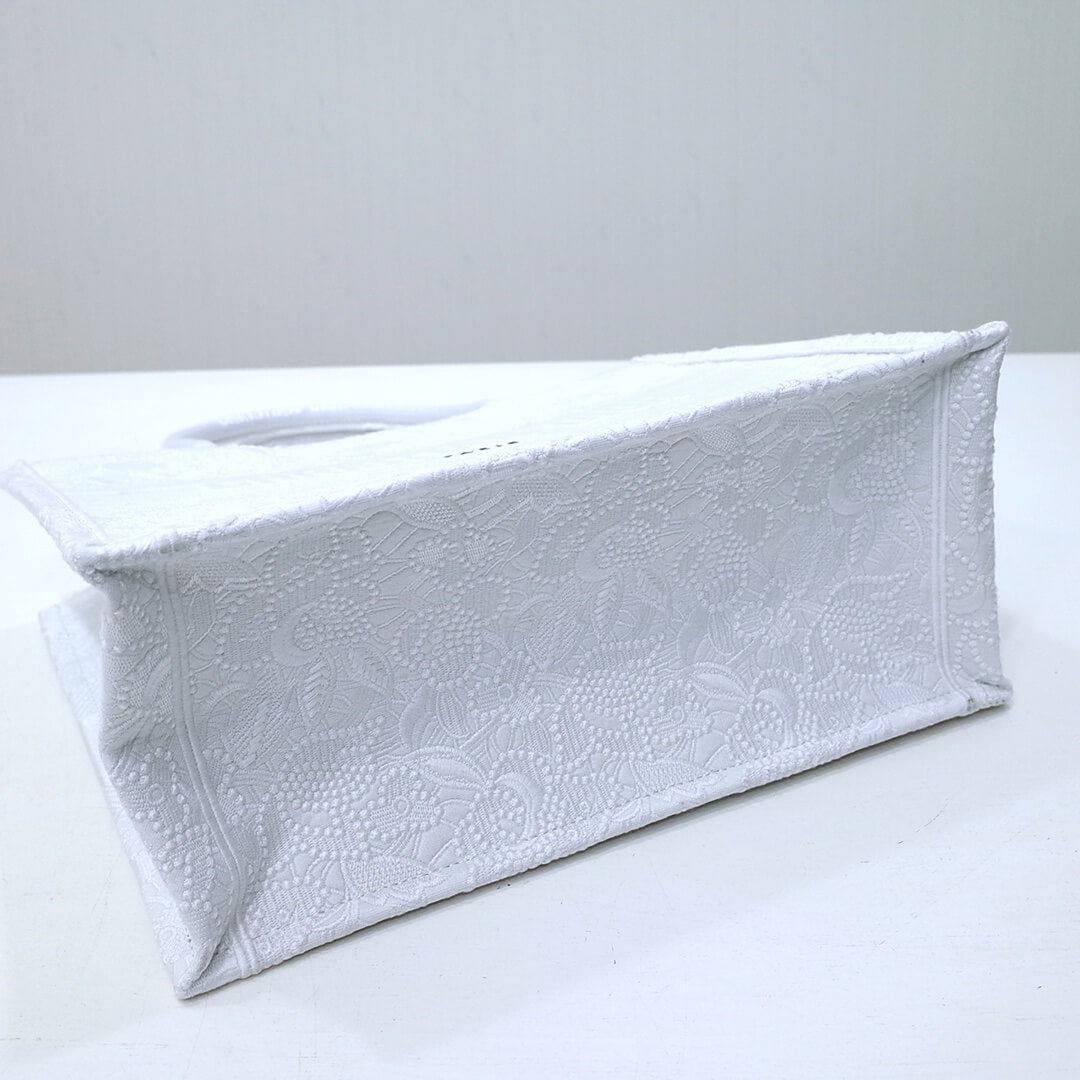 DIR1286 Book Tote big size MINI 36.5CM 41.5CM white-3