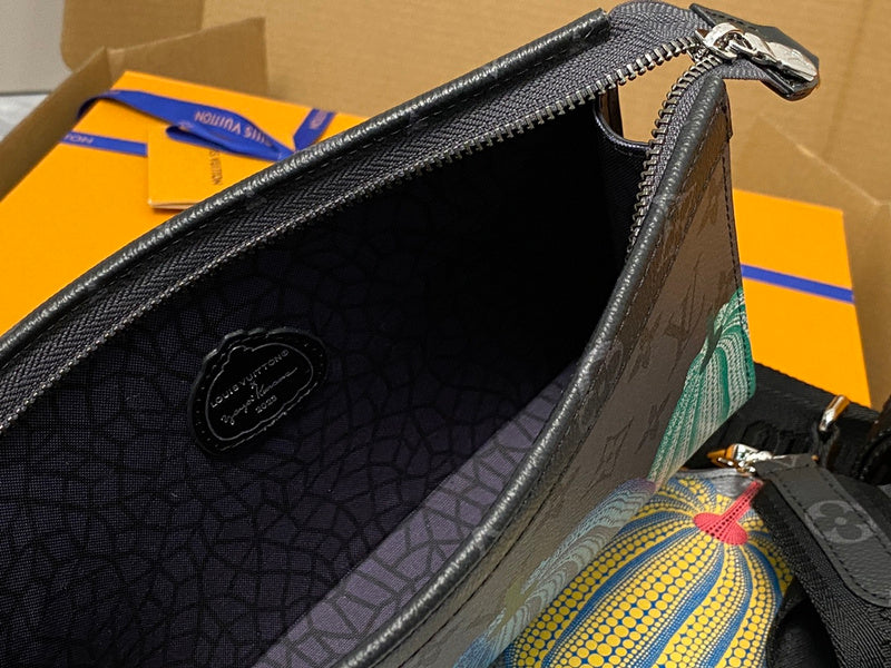 Amelia's Bag Gallery - LOV Bags - 1110