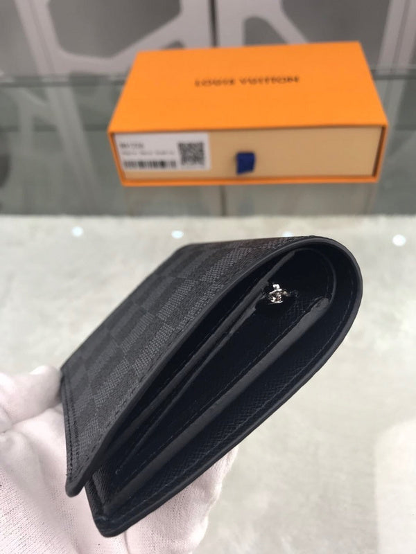 Fan Fashion Lu-Vi bags - 17450