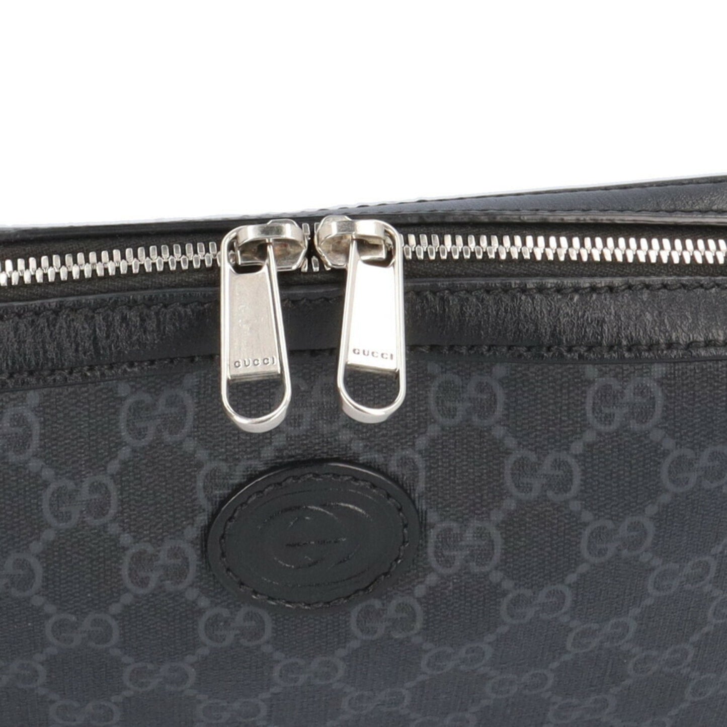 Gucci Interlocking Buckle