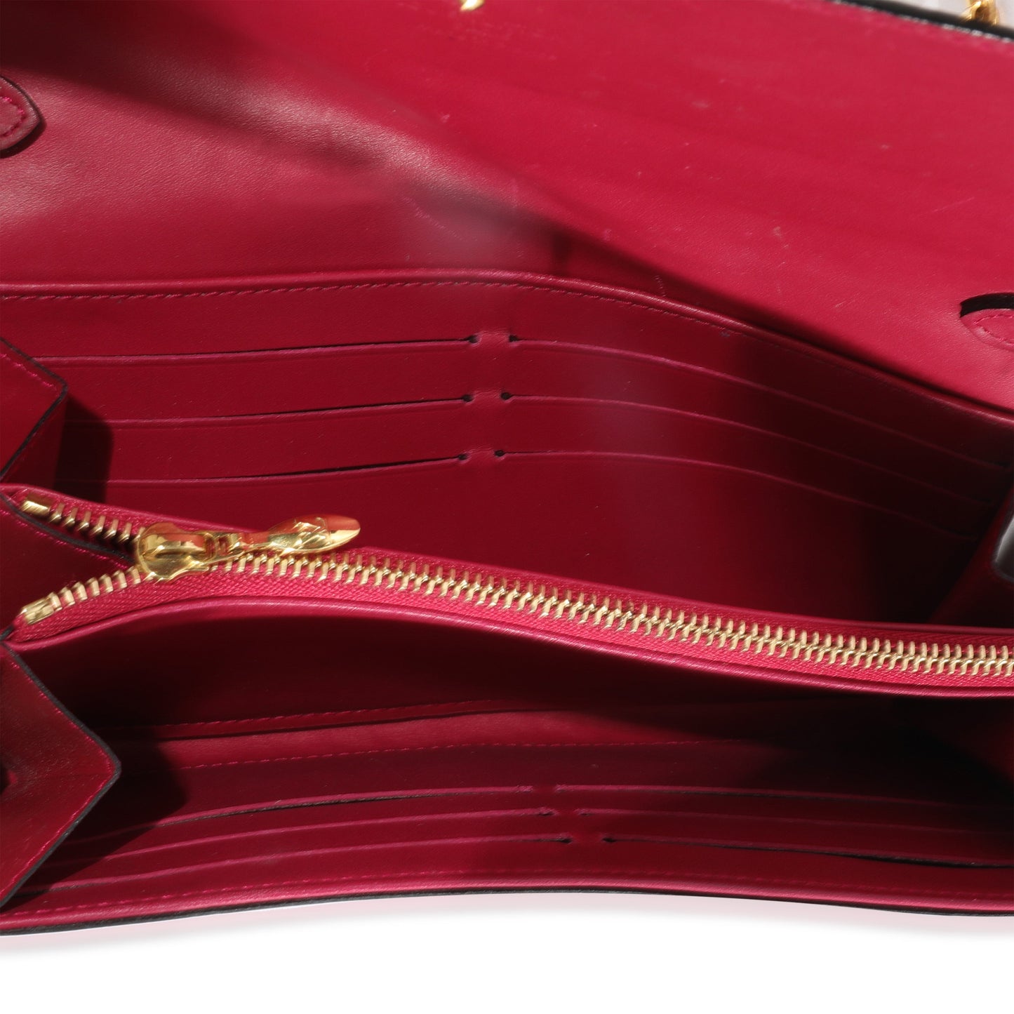 Louis Vuitton Louis Vuitton Pink Vernis Sarah Chain Clutch