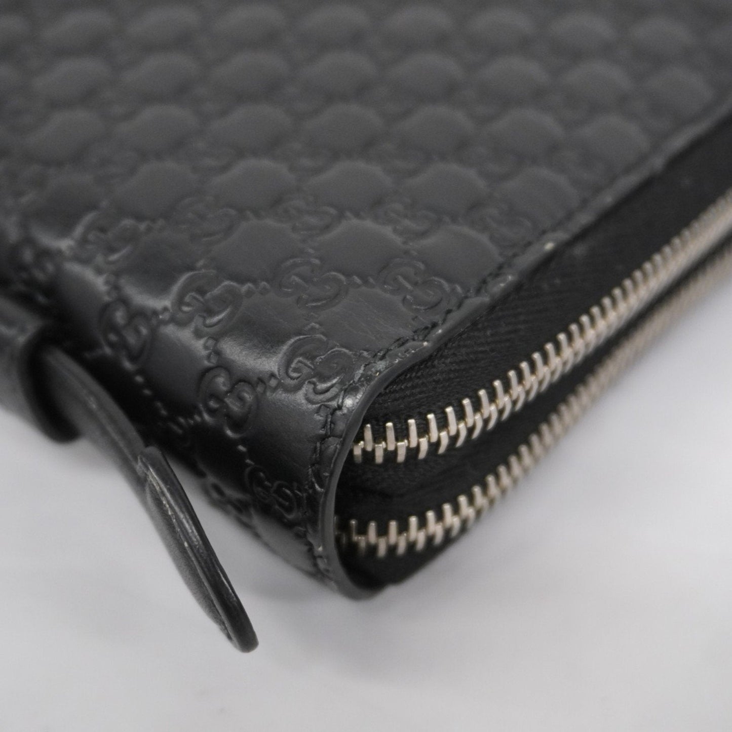 Gucci Micro guccissima