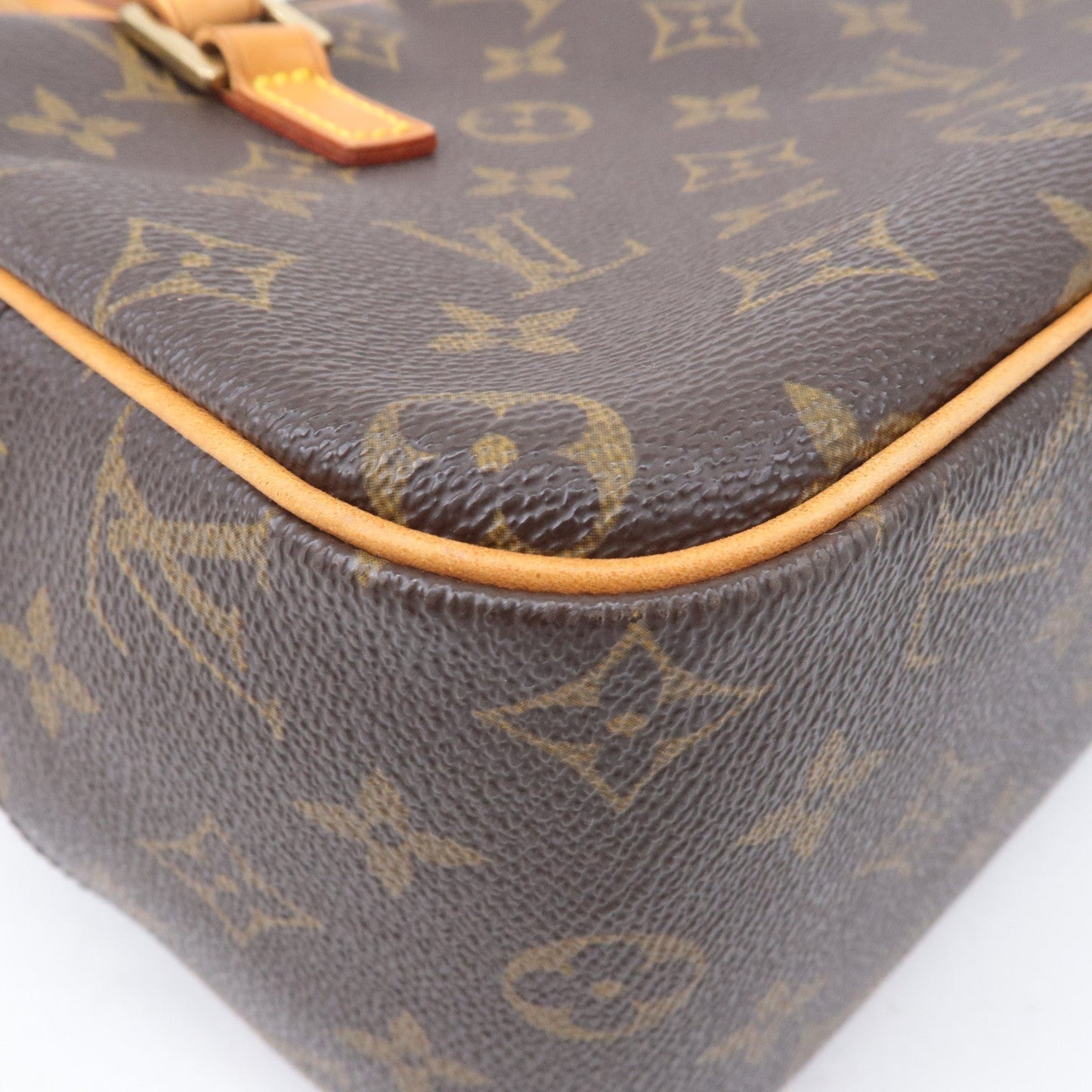Louis Vuitton Monogram Cite MM Shoulder Bag Hand Bag M51182