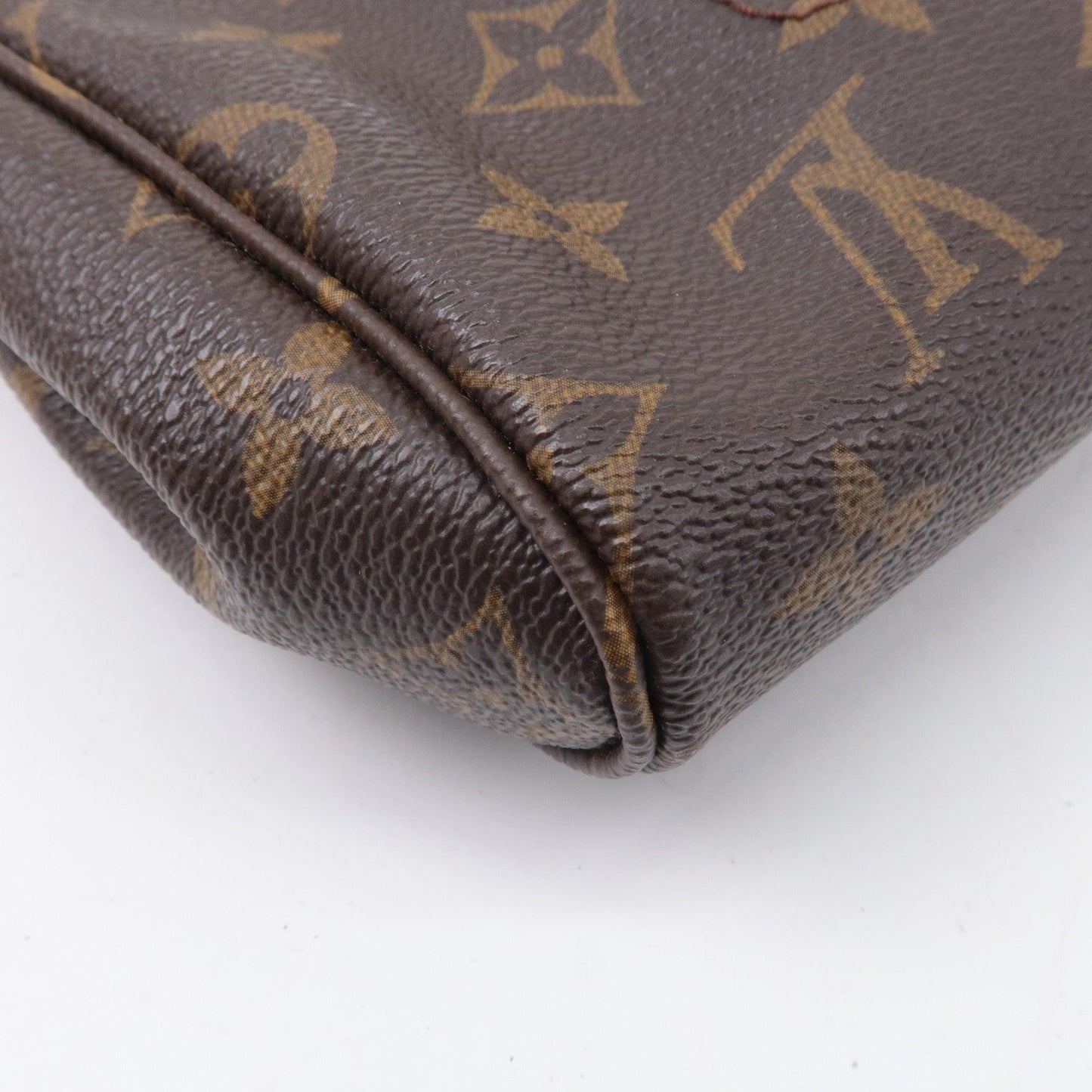 Louis Vuitton Monogram Favorite MM 2Way Shoulder Bag M40718