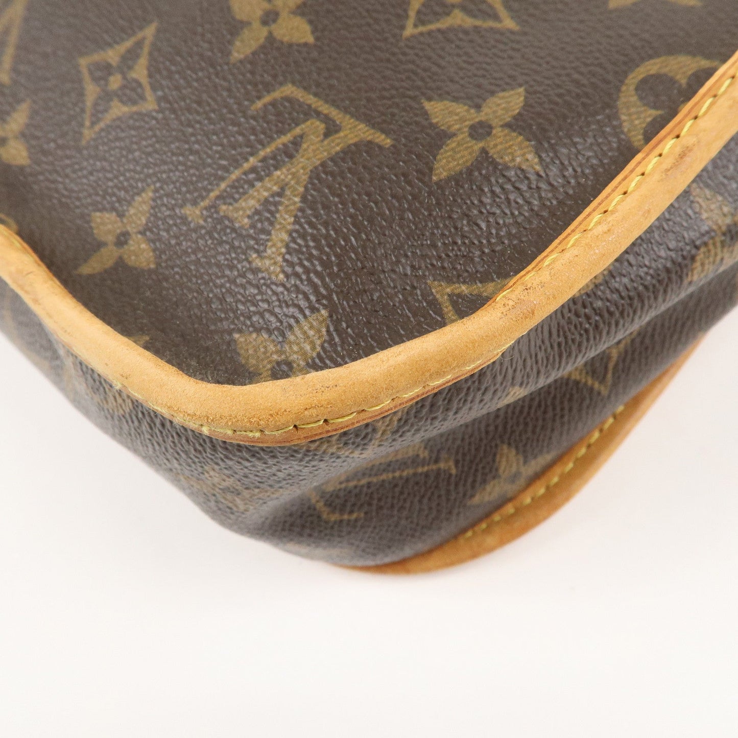 Louis Vuitton Monogram Messenger Bosphore PM Shoulder Bag M40106