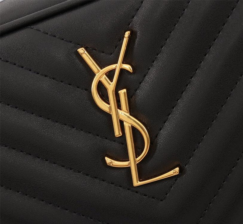 Amelia - YSL Bag - 2547