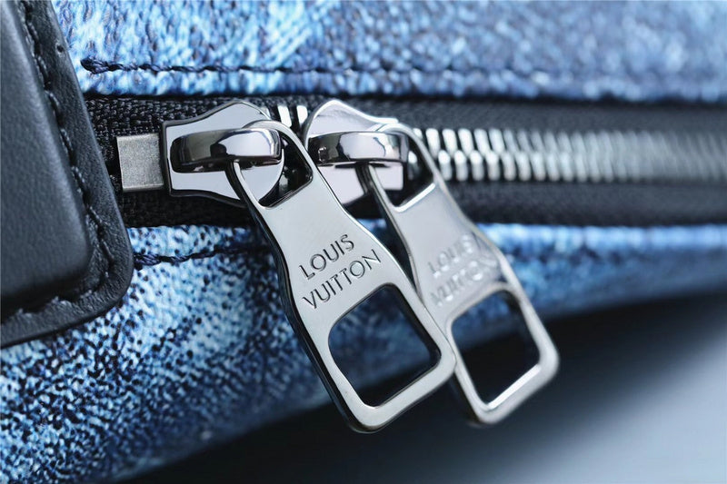Fan Fashion Lu-Vi bags - 9582