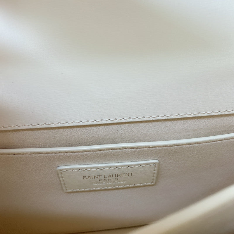 Amelia - YSL Bag - 3827