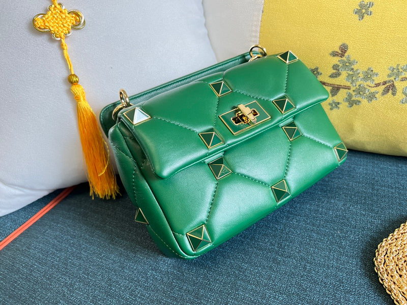 VAL LUXURY BAGS - FOR FASHION LOVERS  AFFORDABLE LUXURY BAGS- 1133