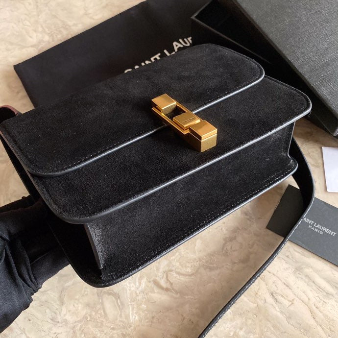 Amelia - YSL Bag - 3717