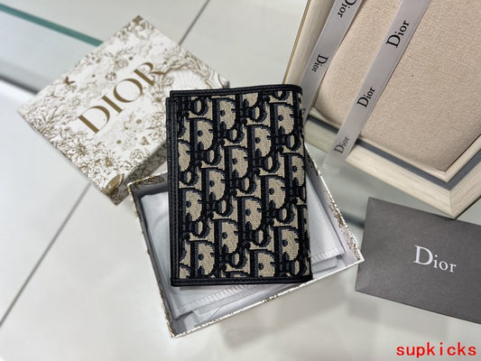 Amelia- Mix Wallets - 227