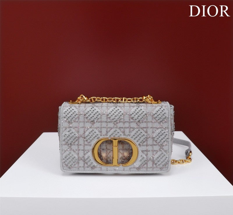 Amelia- DYOR FASHION BAGS - 2006