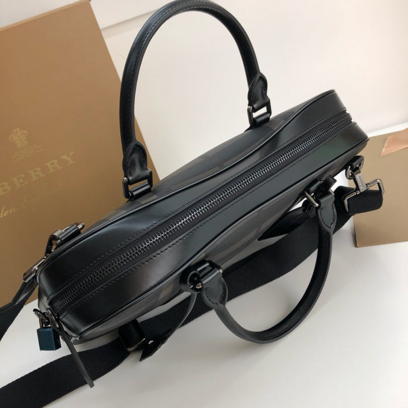 Burberry Bags - Bagsattire   569