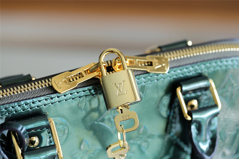 Amelia - LOV Lady Bags - 1870
