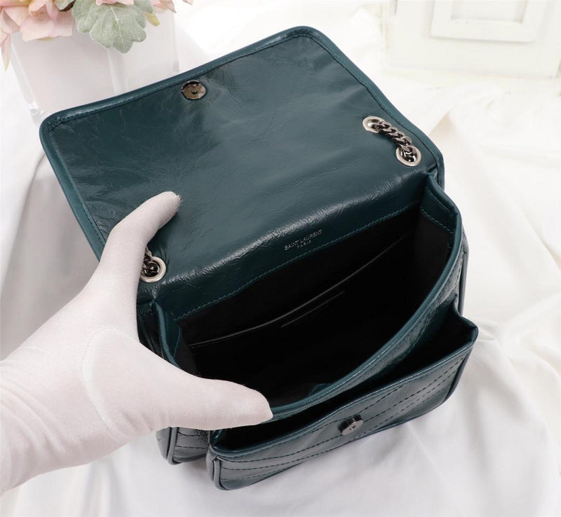 Amelia - YSL Bag - 2640