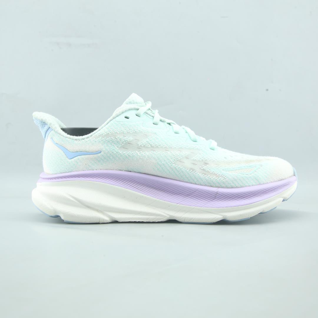 HOKA ONE ONE CLIFTON 9