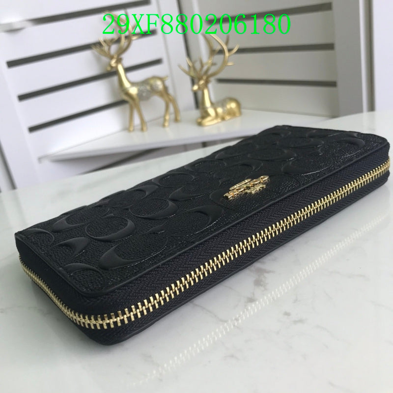 Amelia - CAH Wallet - 017