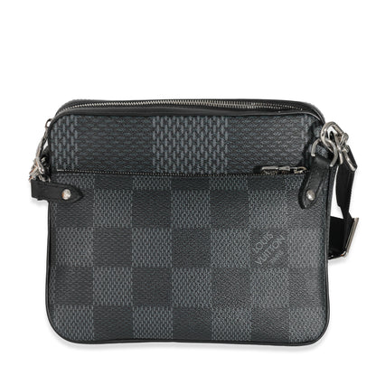 Louis Vuitton Louis Vuitton Damier Graphite 3D Canvas Trio Messenger