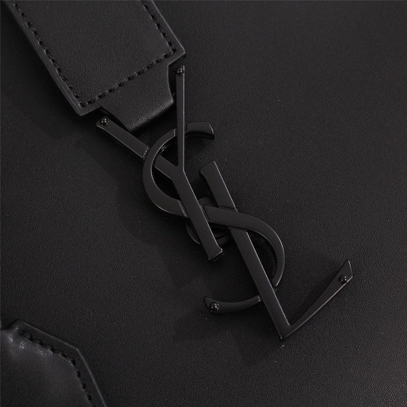 Amelia - YSL Bag - 2527
