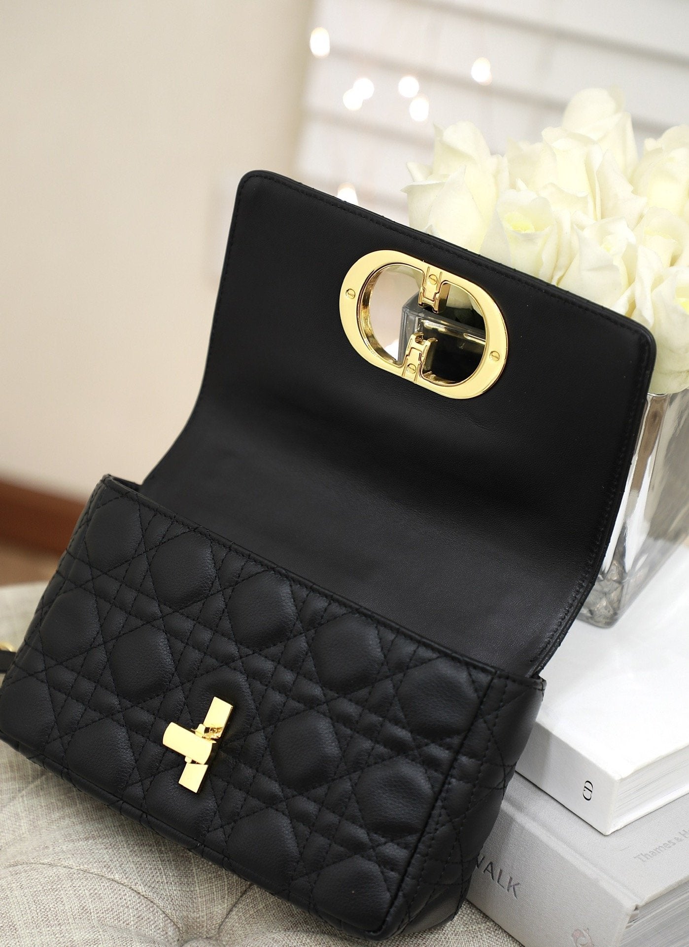 SMALL CARO BAG BALCK SUPPLE CANNAGE CALFSKIN Amelia
