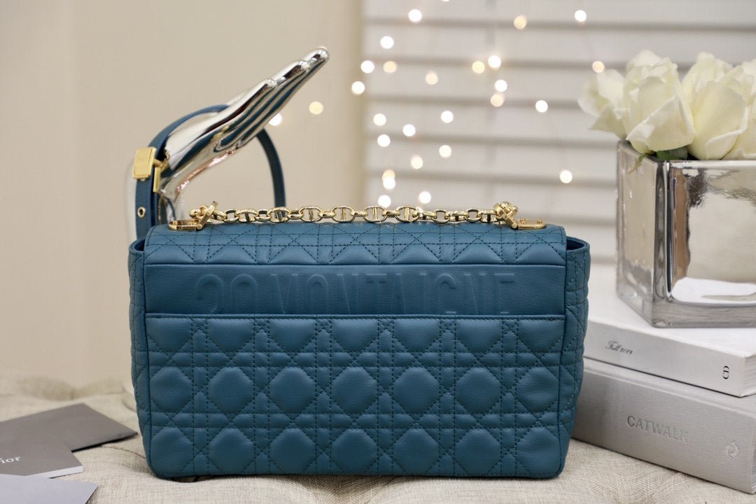 LARGE CARO BAG 28 DEEP OCEAN BLUE SUPPLE CANNAGE CALFSKIN Amelia