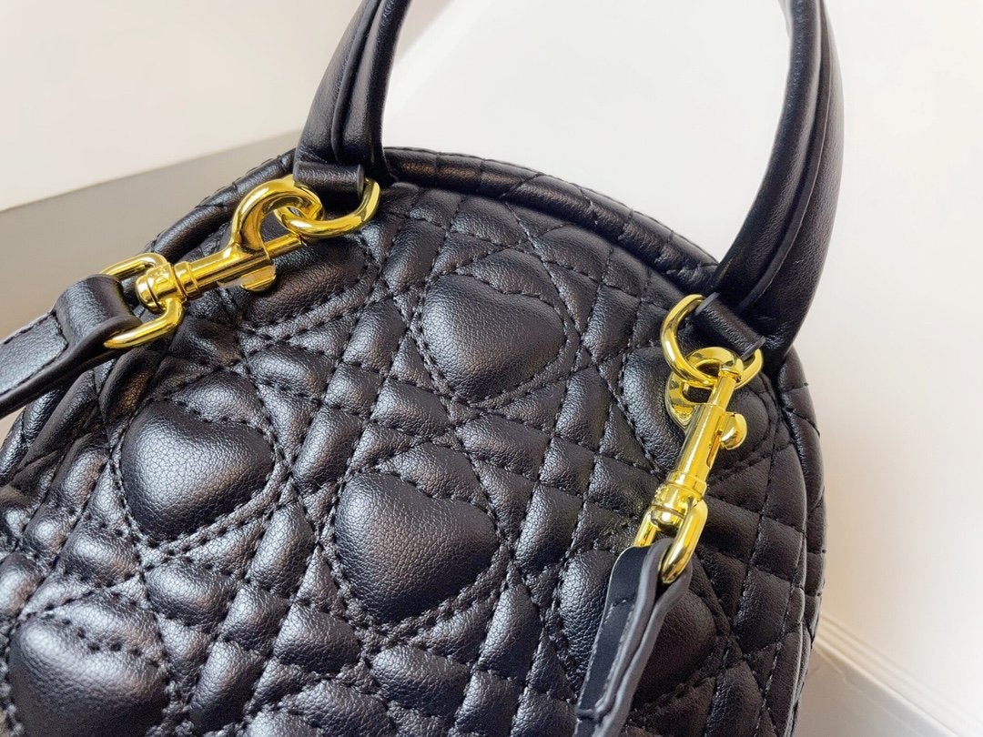 SMALL BACKPACK BLACK CANNAGE LAMBSKIN Amelia