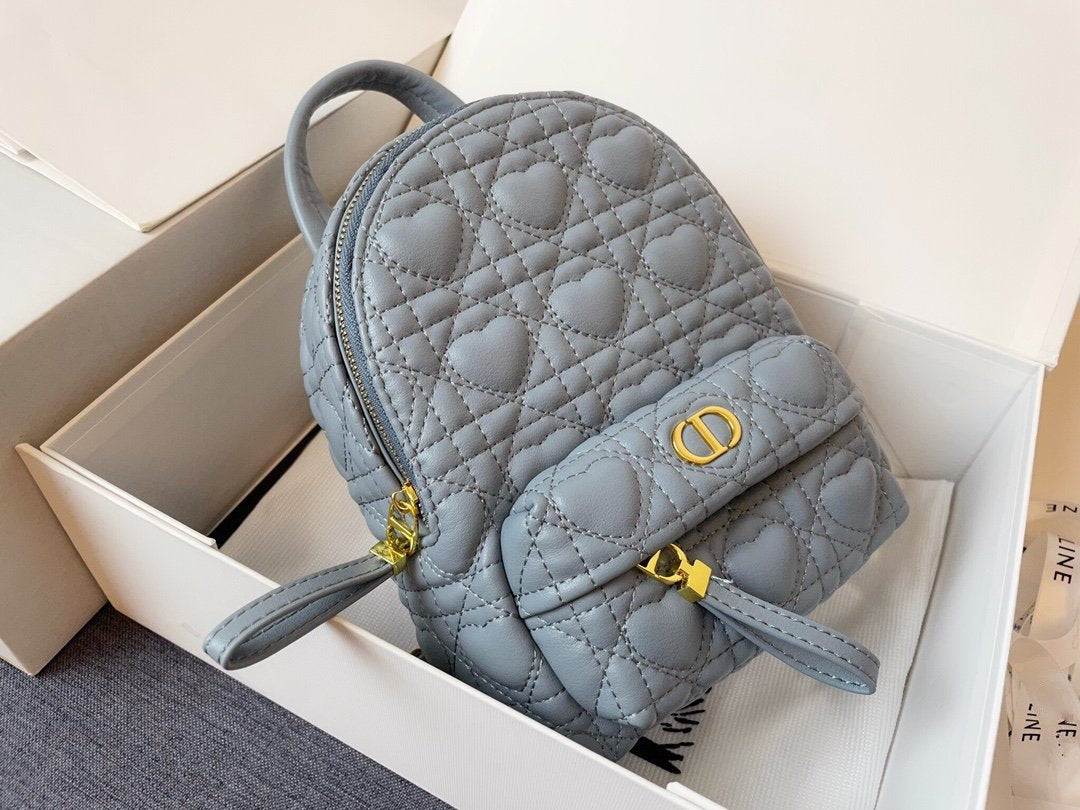 SMALL BACKPACK CLOUD BLUE CANNAGE LAMBSKIN Amelia