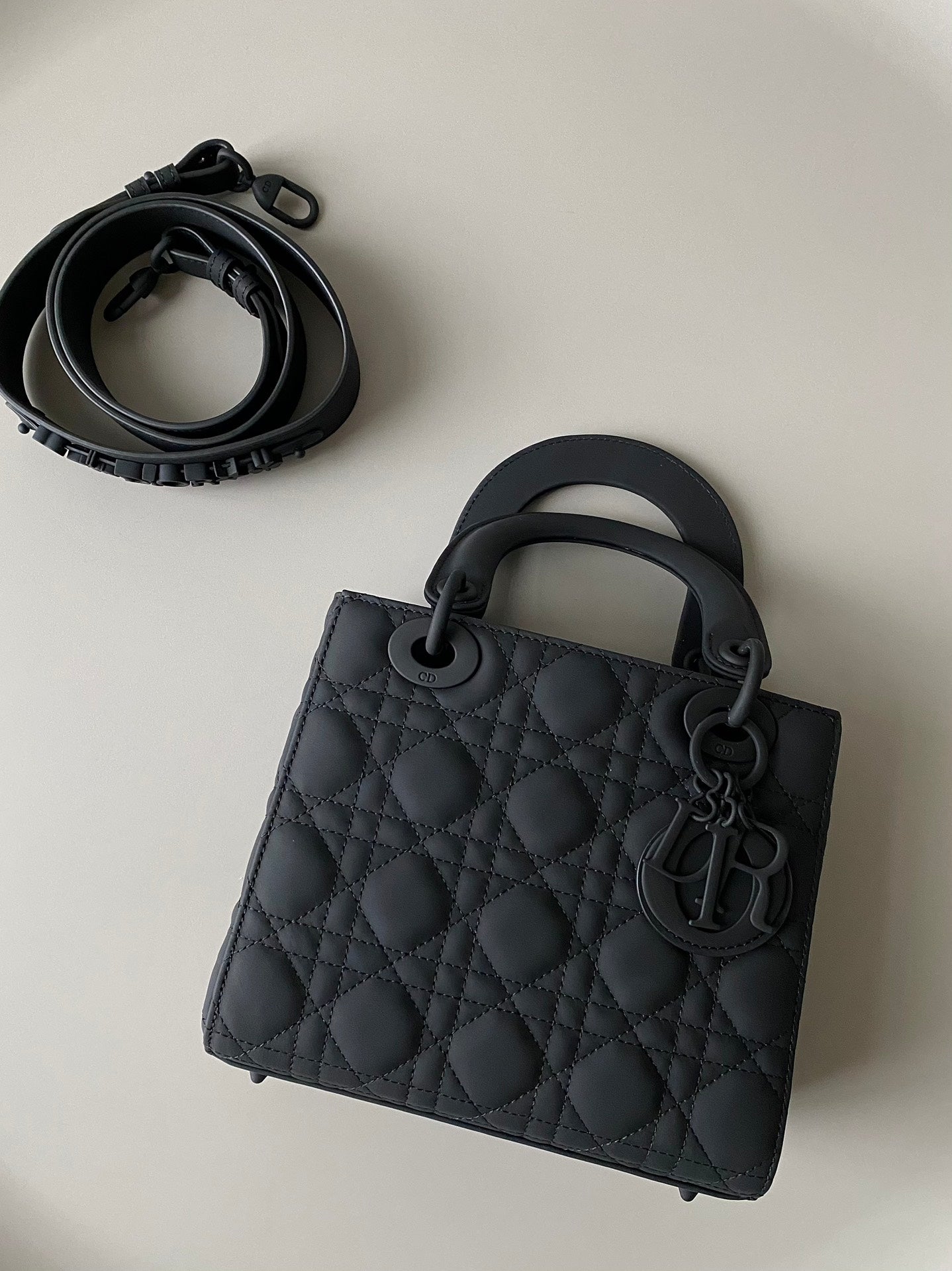 SMALL LADY 20 MY ABC ALL BLACK LAMBSKIN Amelia