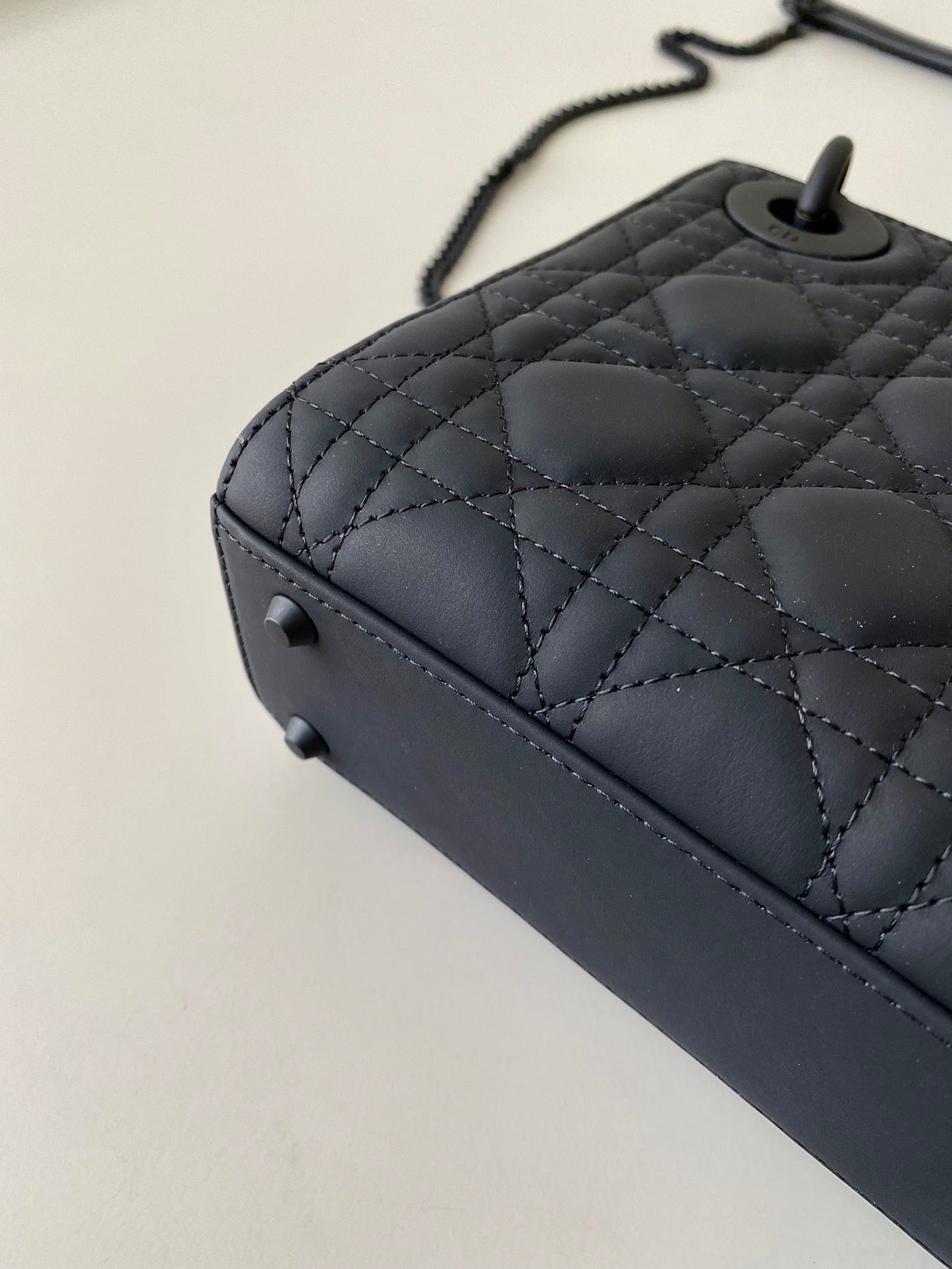 MINI LADY 17 MY ABC ALL BLACK LAMBSKIN Amelia