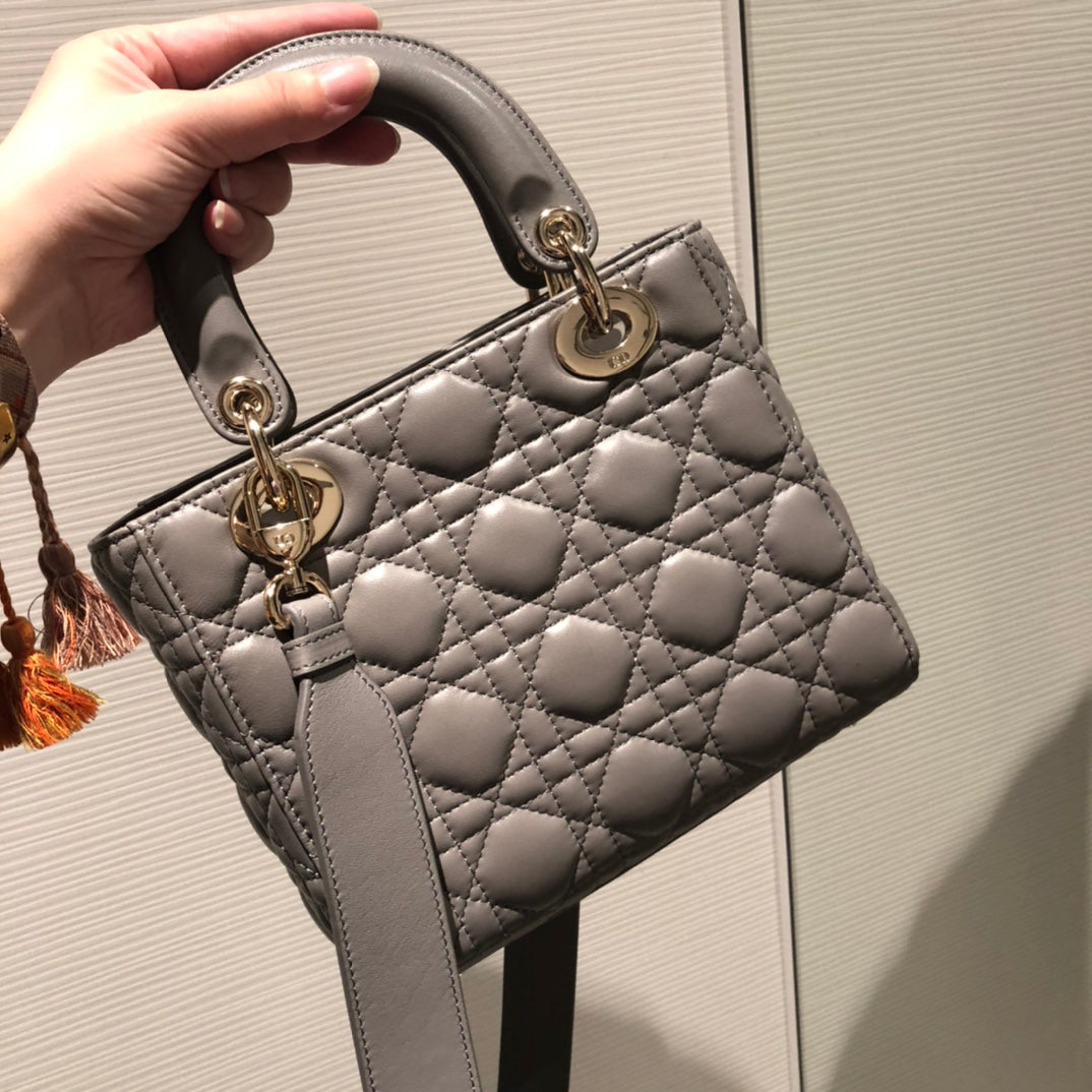 SMALL LADY 20 MY ABC GREY LAMBSKIN Amelia