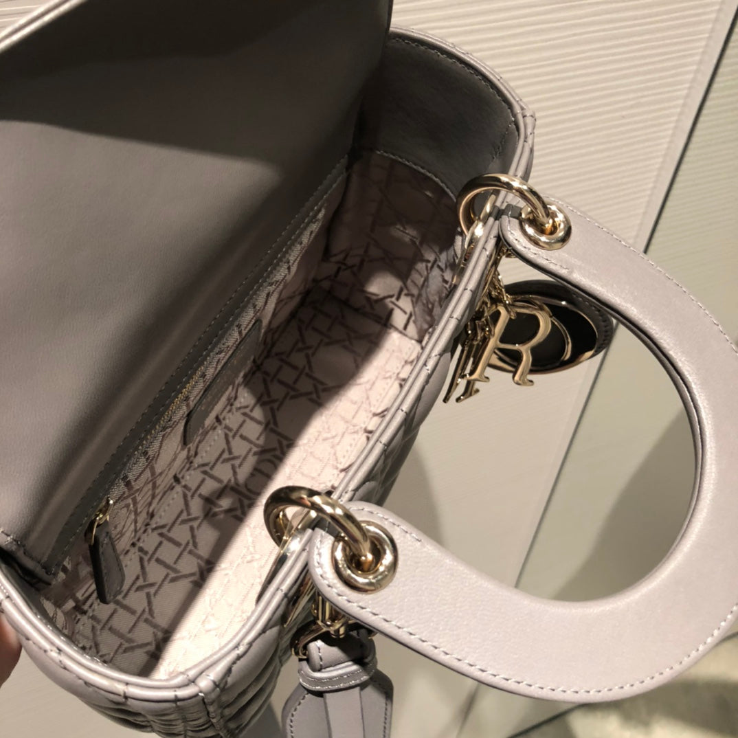 SMALL LADY 20 MY ABC GREY LAMBSKIN Amelia